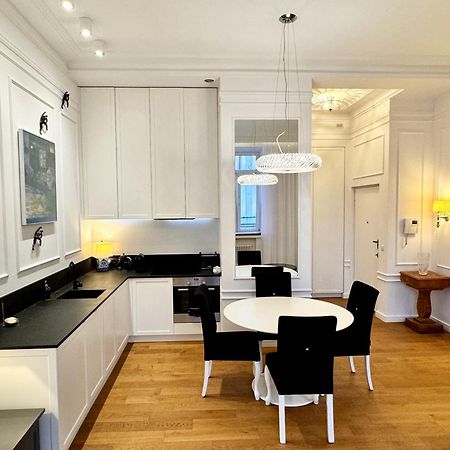 Mondrian Luxury Suites & Apartments Old Town 바르샤바 외부 사진