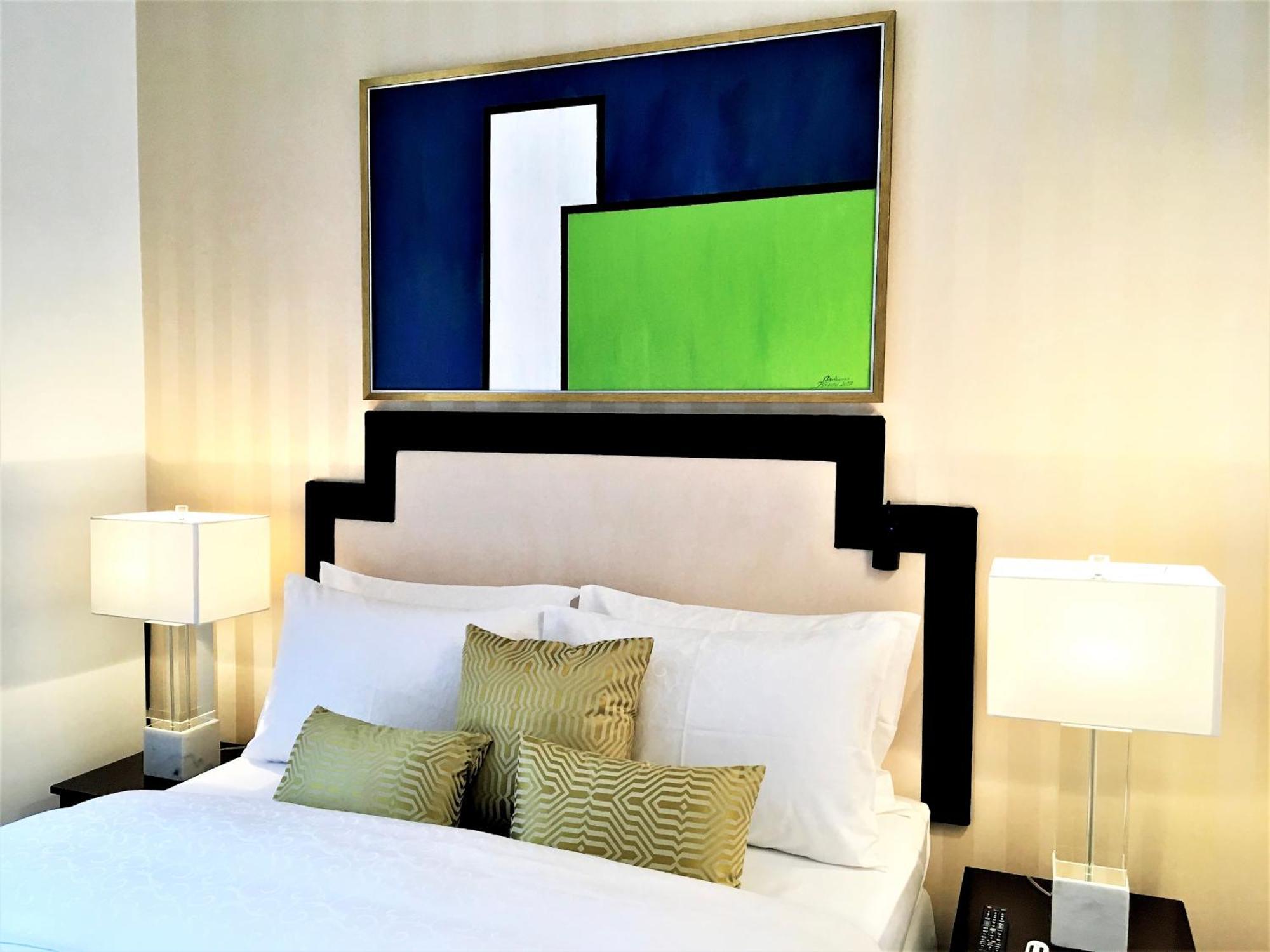 Mondrian Luxury Suites & Apartments Old Town 바르샤바 객실 사진