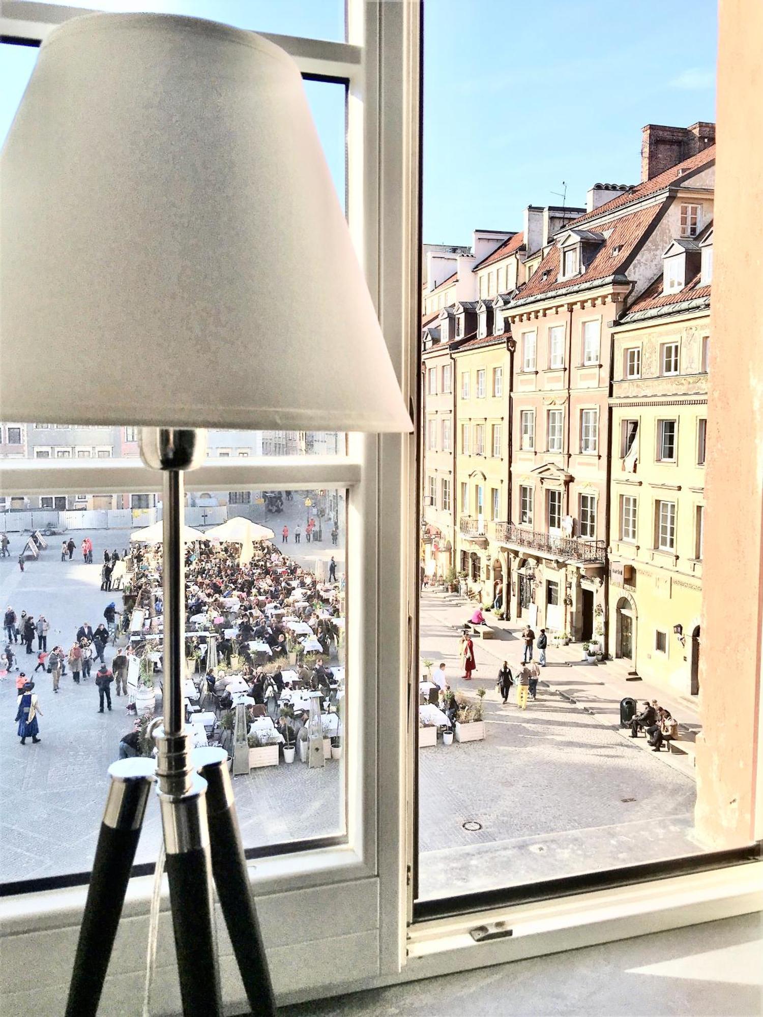 Mondrian Luxury Suites & Apartments Old Town 바르샤바 객실 사진