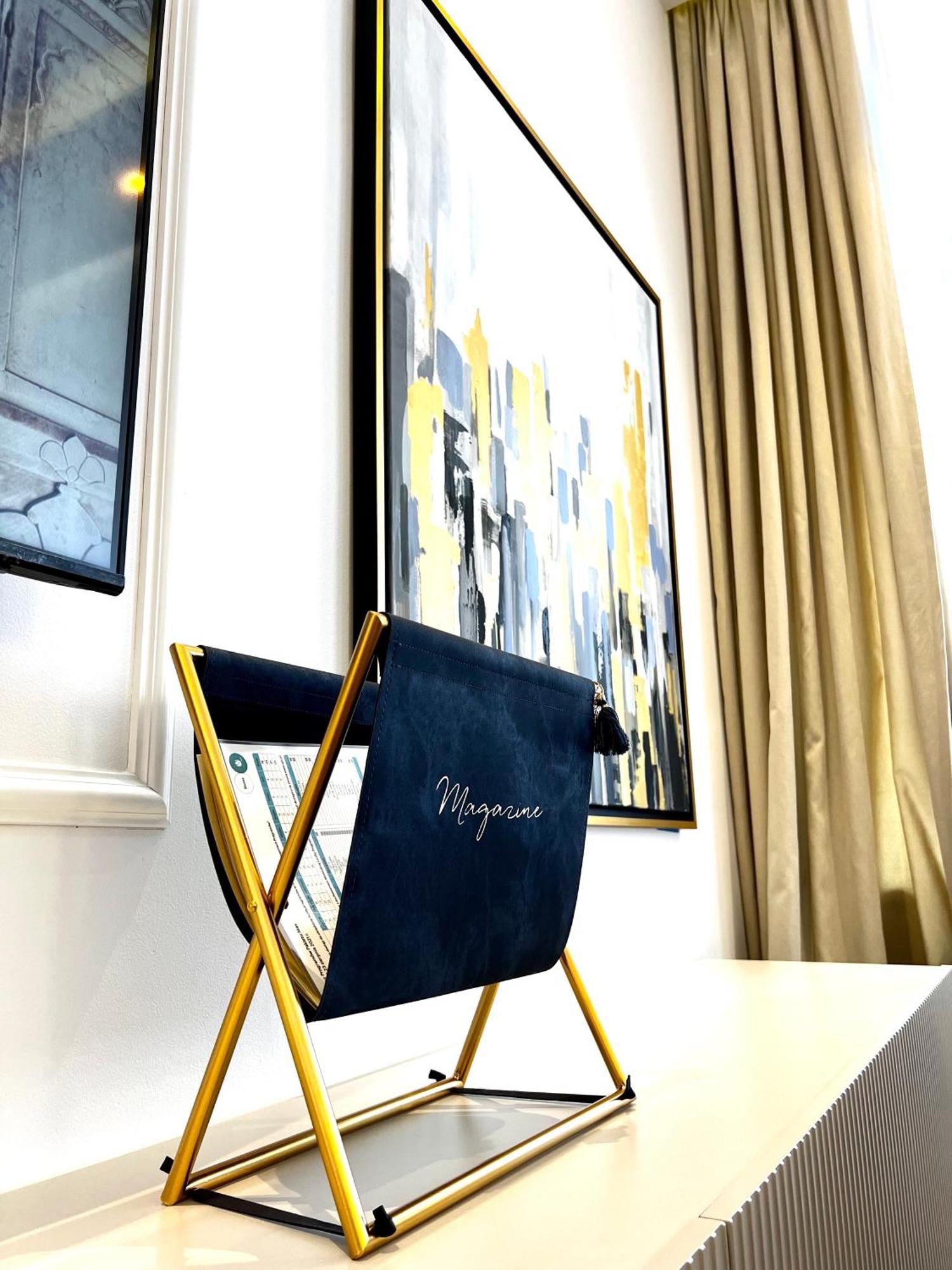 Mondrian Luxury Suites & Apartments Old Town 바르샤바 객실 사진