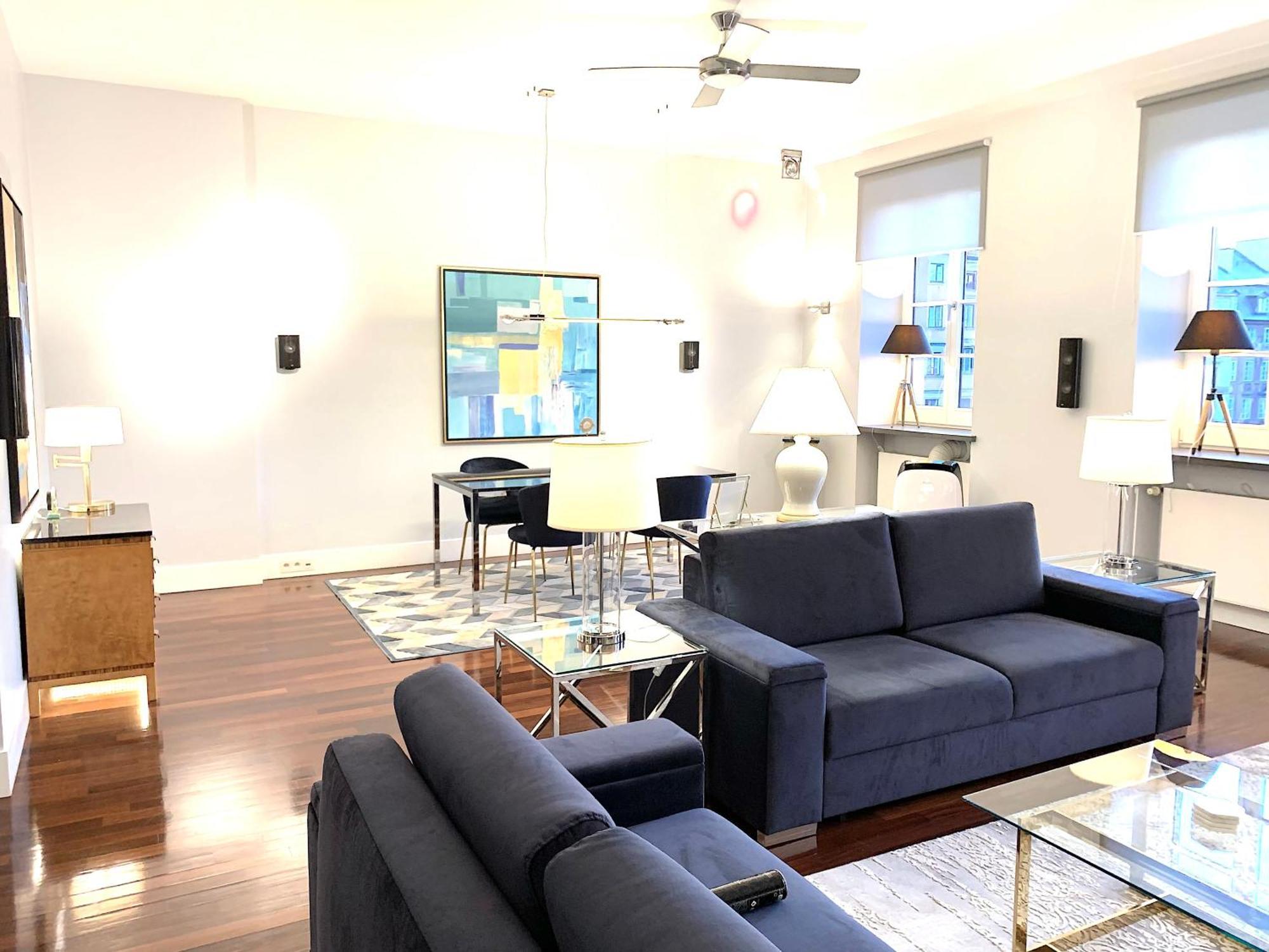 Mondrian Luxury Suites & Apartments Old Town 바르샤바 객실 사진