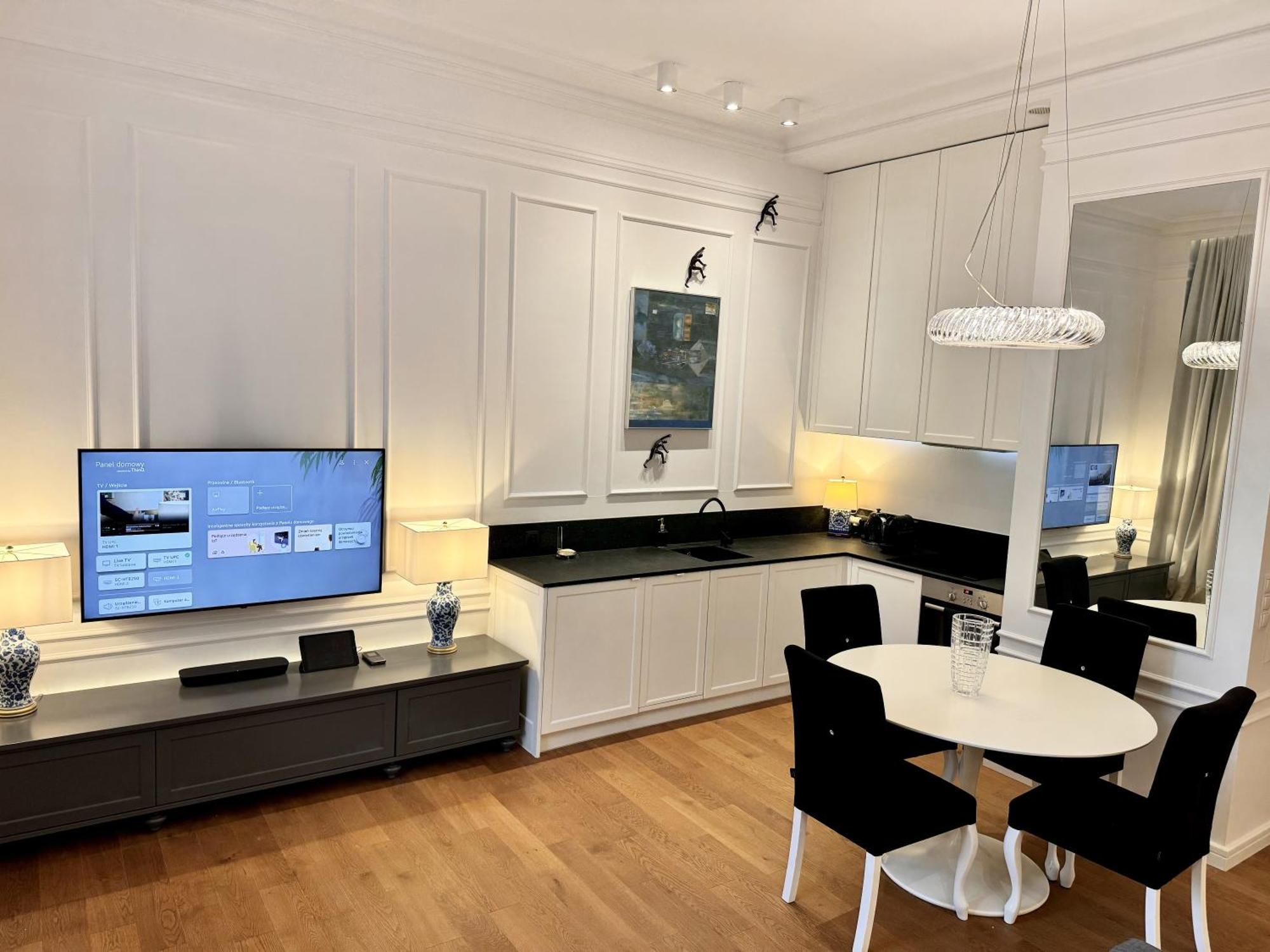 Mondrian Luxury Suites & Apartments Old Town 바르샤바 객실 사진
